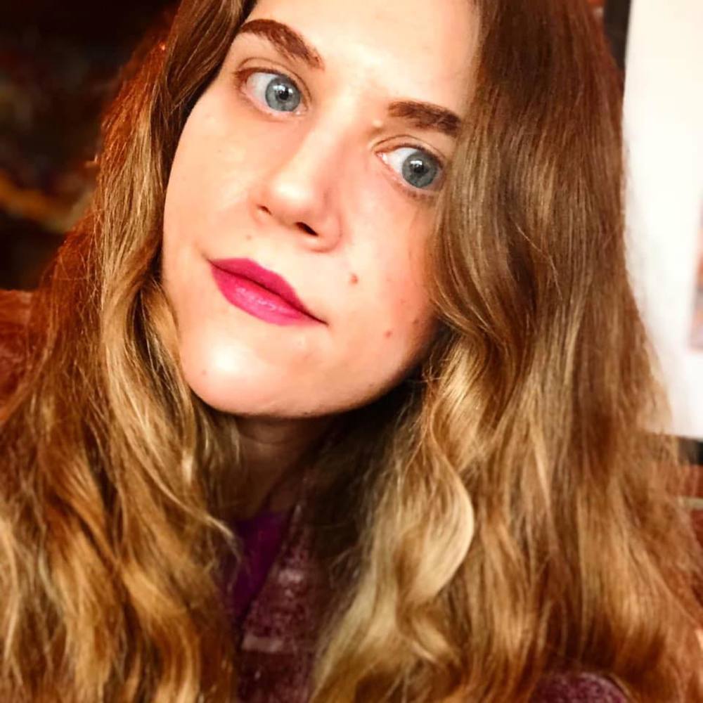 Meet your Posher, Leigh